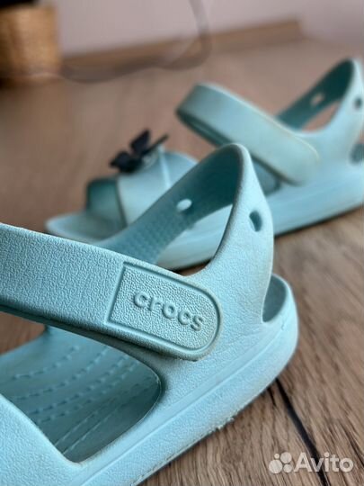 Сандалии crocs c11