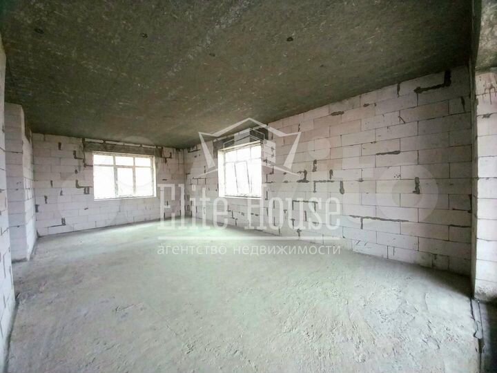 Дом 154 м² на участке 6,5 сот.