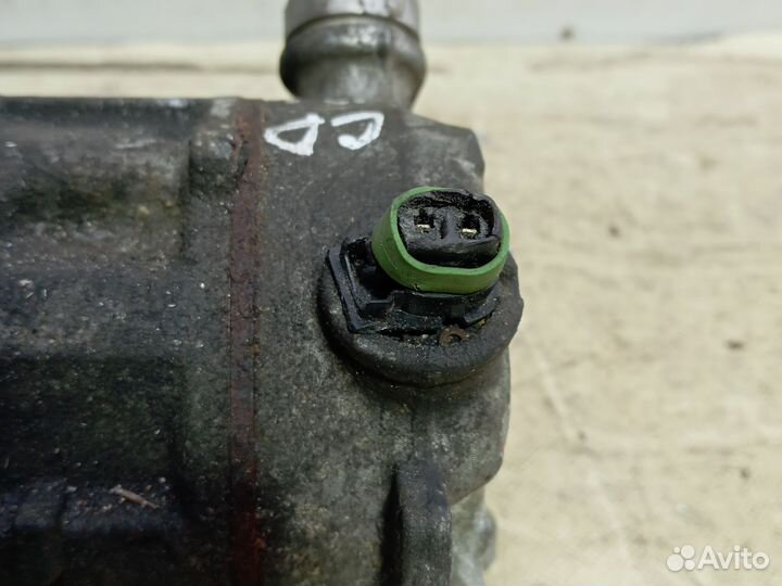 Компрессор кондиционера Opel Corsa D