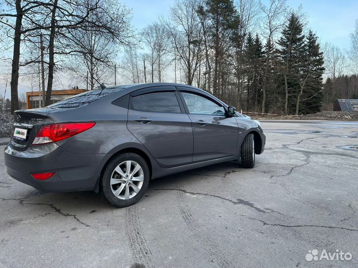 Hyundai Solaris 1.6 AT, 2013, 153 200 км
