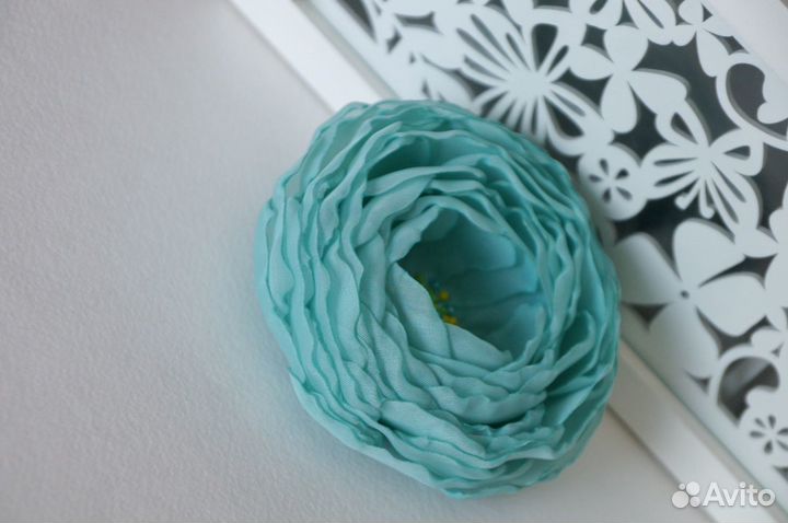 Брошь из ткани ручной работы, N 209