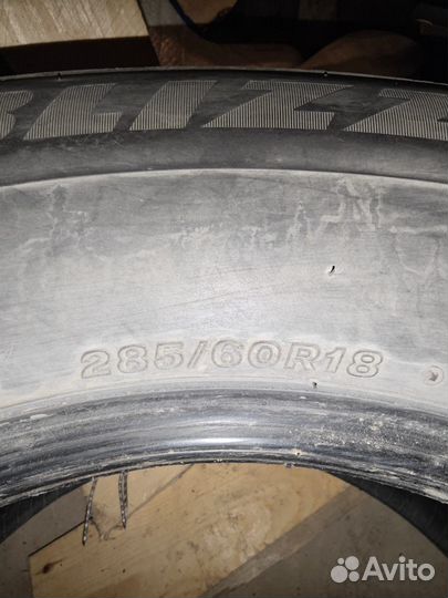 Bridgestone Blizzak Spike-01 285/60 R18