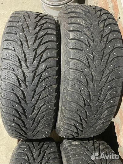 Yokohama Ice Guard Stud IG55 235/60 R17