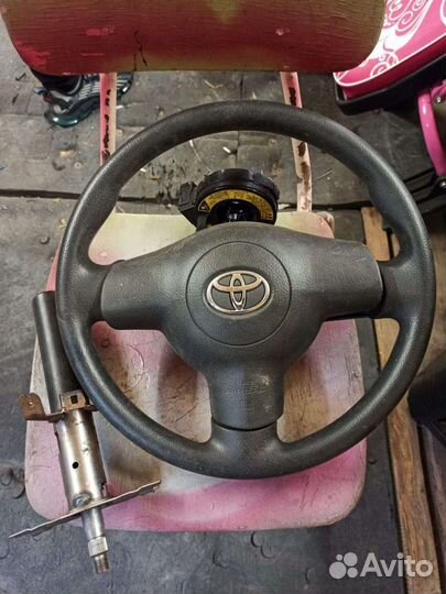 Toyota corolla руль