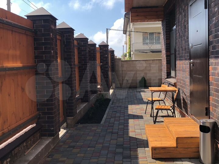 Доля в квартире-студии, 27,5 м², 2/3 эт.