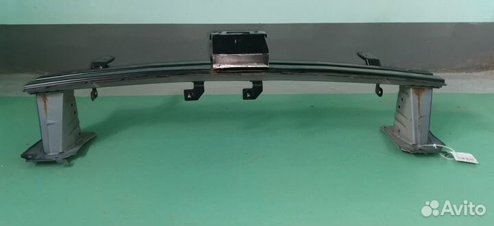 Усилитель бампера