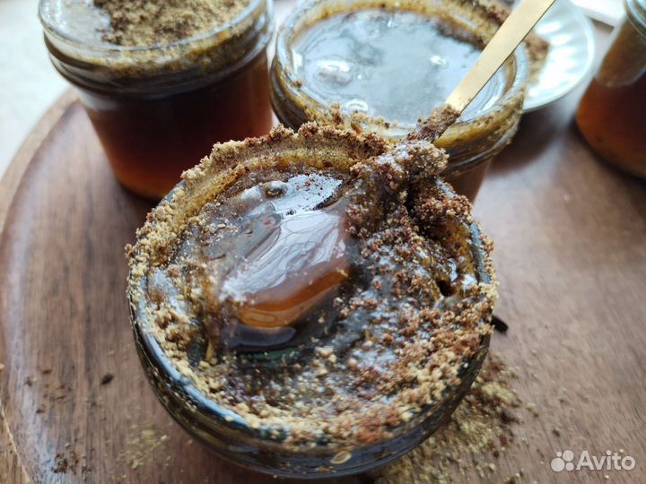 Медовое средство от глистов с травами