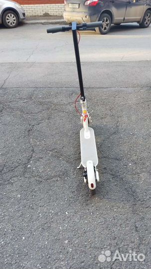 Электрический самокат xiaomi m365