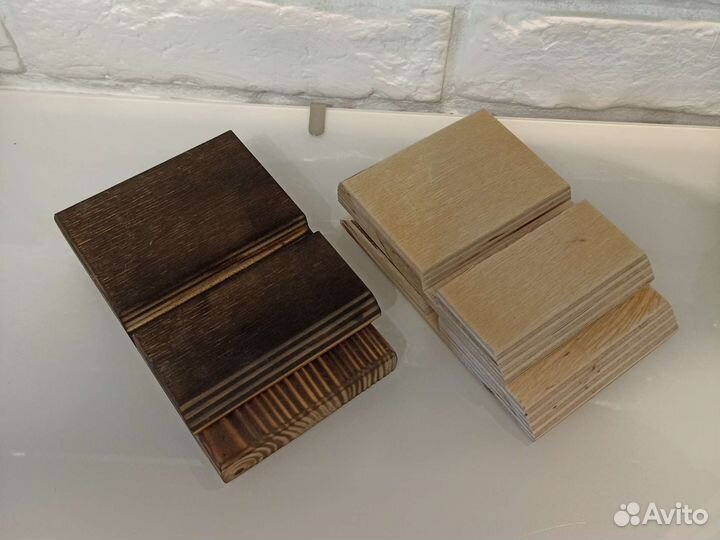 Подставка для телефона и планшета из дерева IKEA