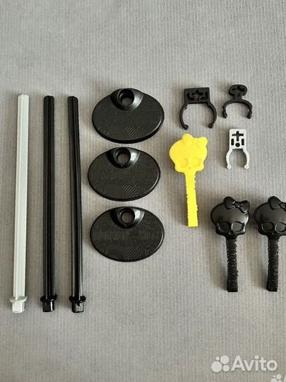 Подставки для кукол