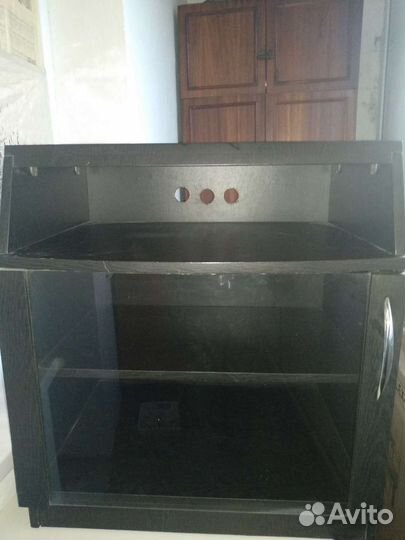 Тумба под телевизор бу стеклянная