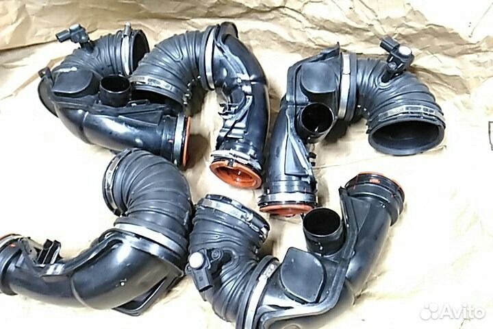 Mercedes 2.2 cdi патрубок A6510903542