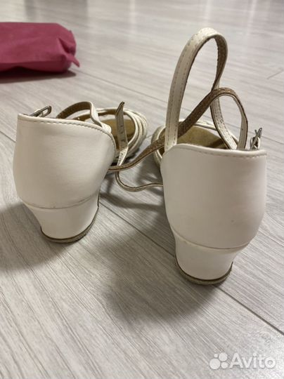 Туфли белые Aidadance для бальных танцев