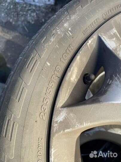 Bridgestone Dueler H/L 235/55 R19