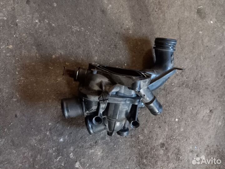 Корпус термостата Peugeot 308