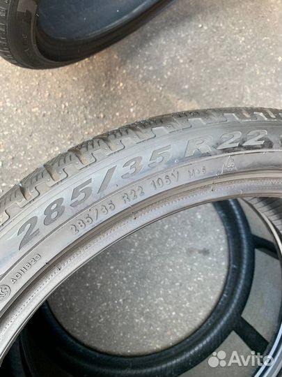Pirelli Scorpion Winter 265/35 R22 и 285/35 R22 106V