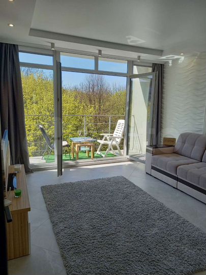 2-к. квартира, 70 м², 8/10 эт.