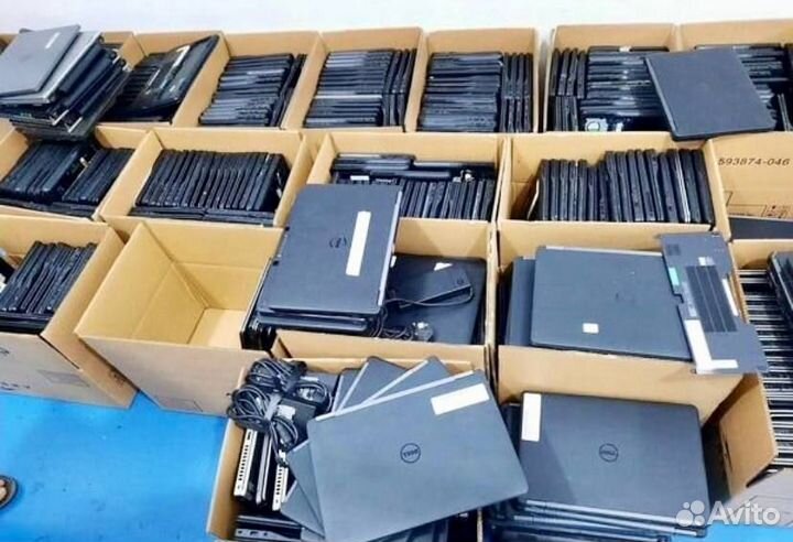 В связи с закрытием офиса продаем ноутбуки