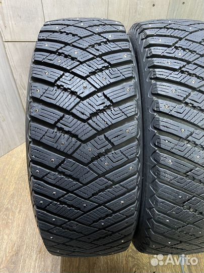Goodyear UltraGrip Ice Arctic SUV 235/55 R19