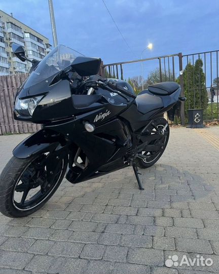 Мотоцикл Kawasaki ninja 250