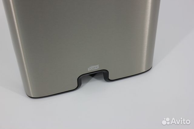 Диспенсер для листовых бумажных полотенец Tork H2