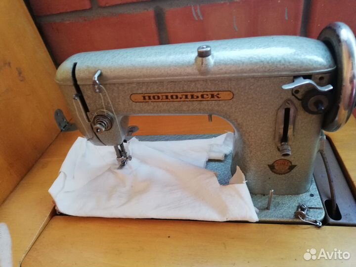 Швейная машина Подольск ножная