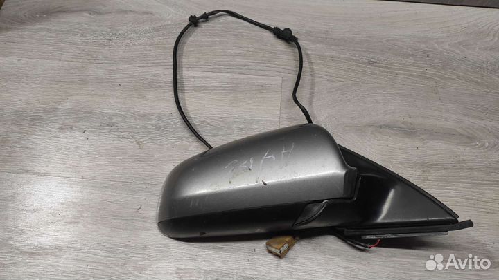 Зеркало ауди а4б6 правое 5 контактов