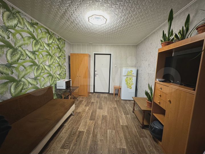 Комната 13,7 м² в > 9-к., 5/5 эт.