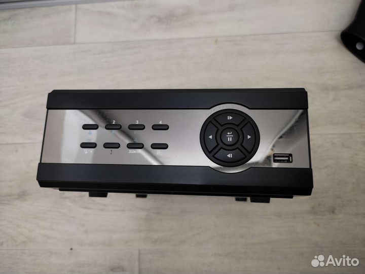 Видеорегистратор на 4 камеры с жëстким диском