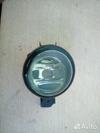 Фара противотуманная передняя правая Nissan