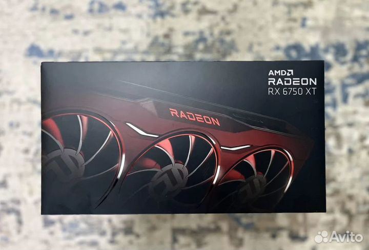 AMD Radeon RX 6750 XT Новые