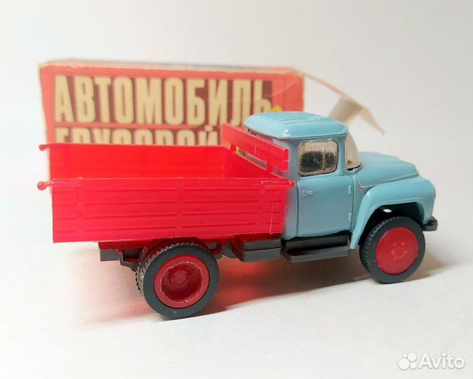 Игрушка ЗИЛ-130 бортовой СССР