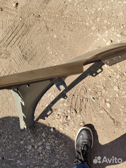 Крыло левое Renault Fluence