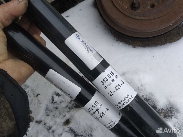 Задние стойки Кия Рио 2