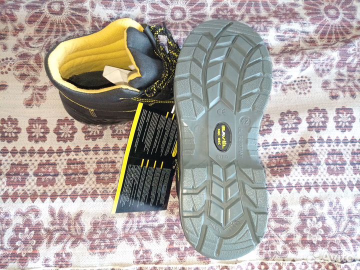 Ботинки мужские