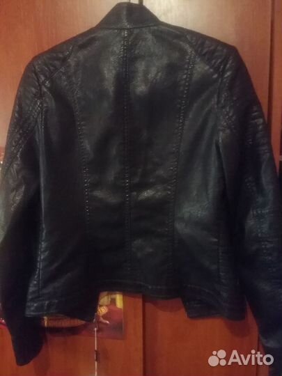 Продам куртку