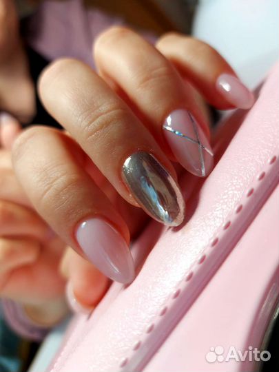 Наращивание ногтей