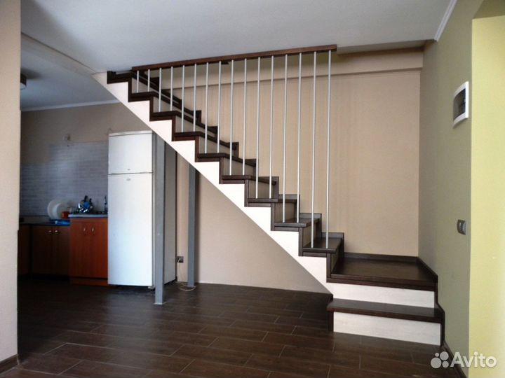 Металлическая лестница