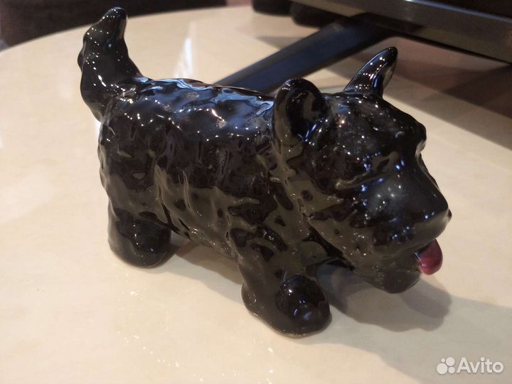 Статуэтка Конаково зик СССР Собака Манюня