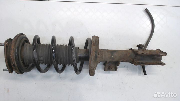 Амортизатор подвески Suzuki Grand Vitara, 2006