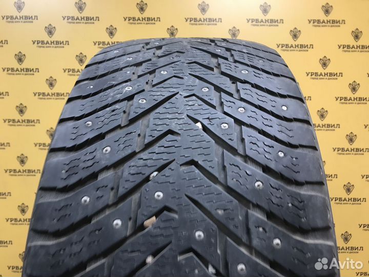 Nokian Tyres Hakkapeliitta 8 SUV 265/40 R21 105