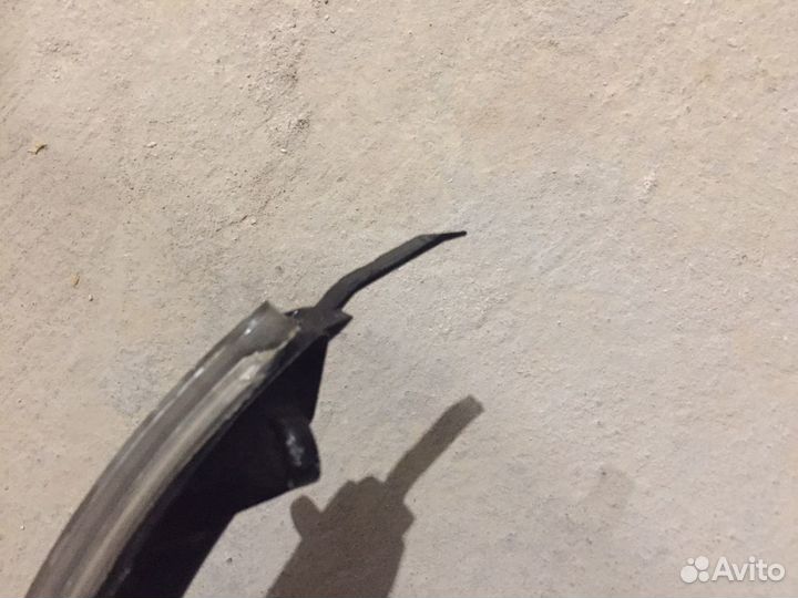 Повторитель поворота с дефектом правый Audi Q5 Q7