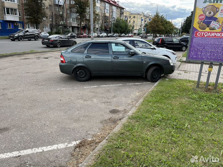 LADA Priora 1.6 МТ, 2010, битый, 133 985 км