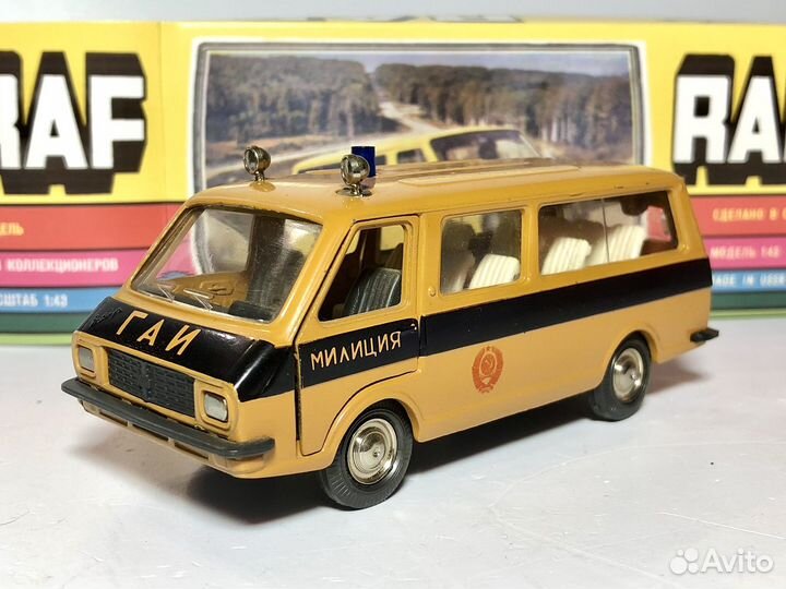 Модель раф 2203 Гаи Милиция СССР 1/43