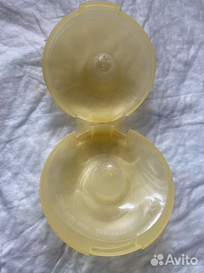 Накладки на грудь medela