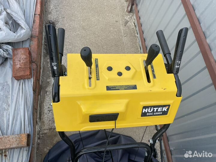 Снегоуборщик huter SGC 5500X