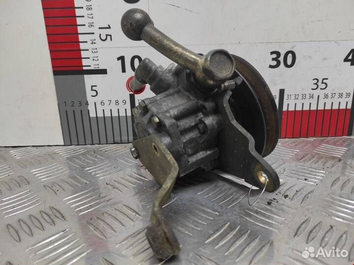 Насос гидроусилителя руля Nissan Primera P11 рест