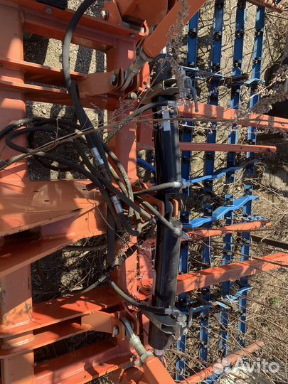 Борона Hatzenbichler Striegel, 2011