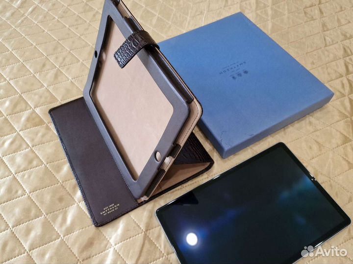 Чехол на планшет