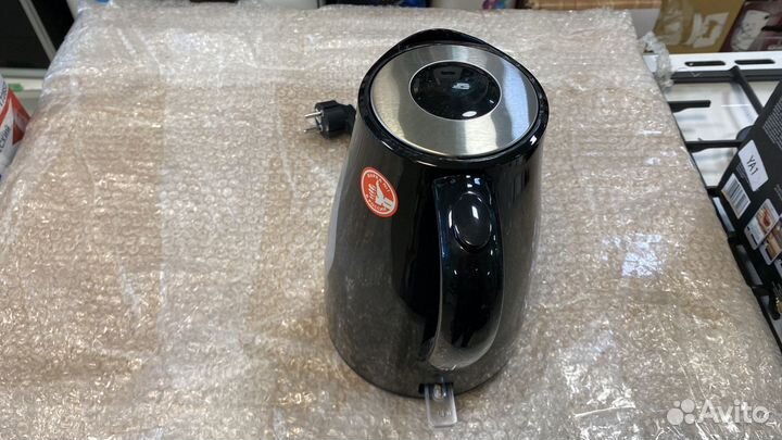 Электрочайник Vitek VT-1182